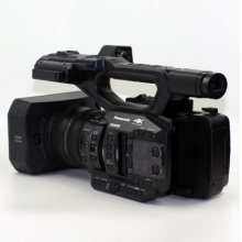松下（Panasonic） AG-UX90MC 4K高清数码摄像机/手持高清DV 官方标配